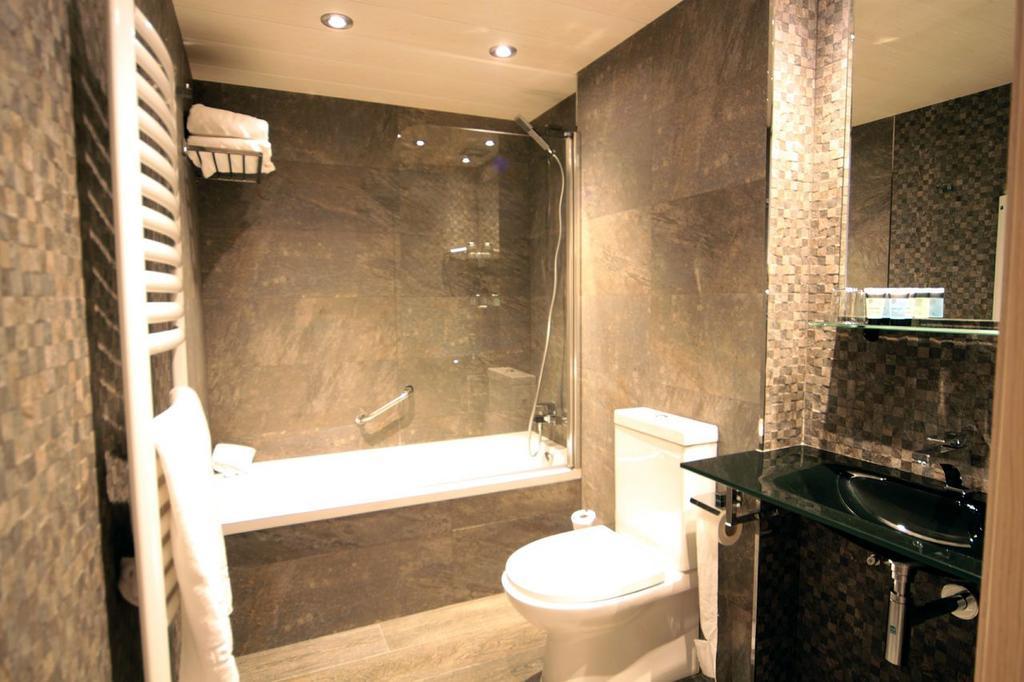Hotel 9 Sant Antoni リベス・デ・フレセル 部屋 写真
