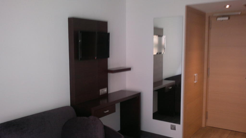 Hotel 9 Sant Antoni リベス・デ・フレセル 部屋 写真